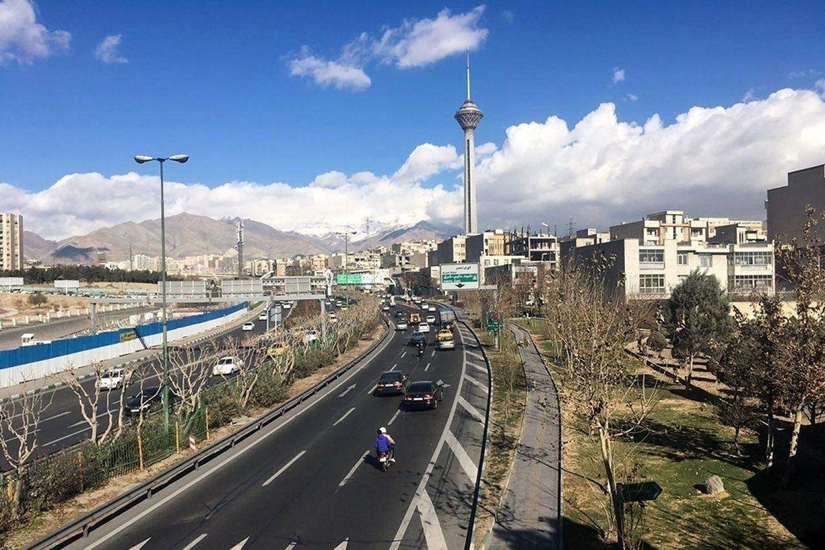 وضعیت آلودگی هوای تهران در ۲۰ مهر ۱۴۰۳