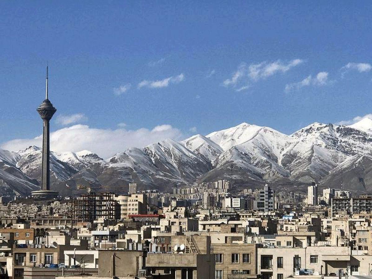 شهردار تهران: تهرانی‌ ها سال ۱۴۰۲ فقط ۳ روز هوای پاک تنفس کردند