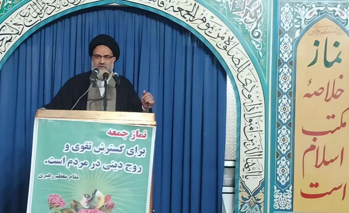 امام جمعه یاسوج از مواضع شجاعانه مسئولان در دفاع از محور مقاومت تقدیر کرد