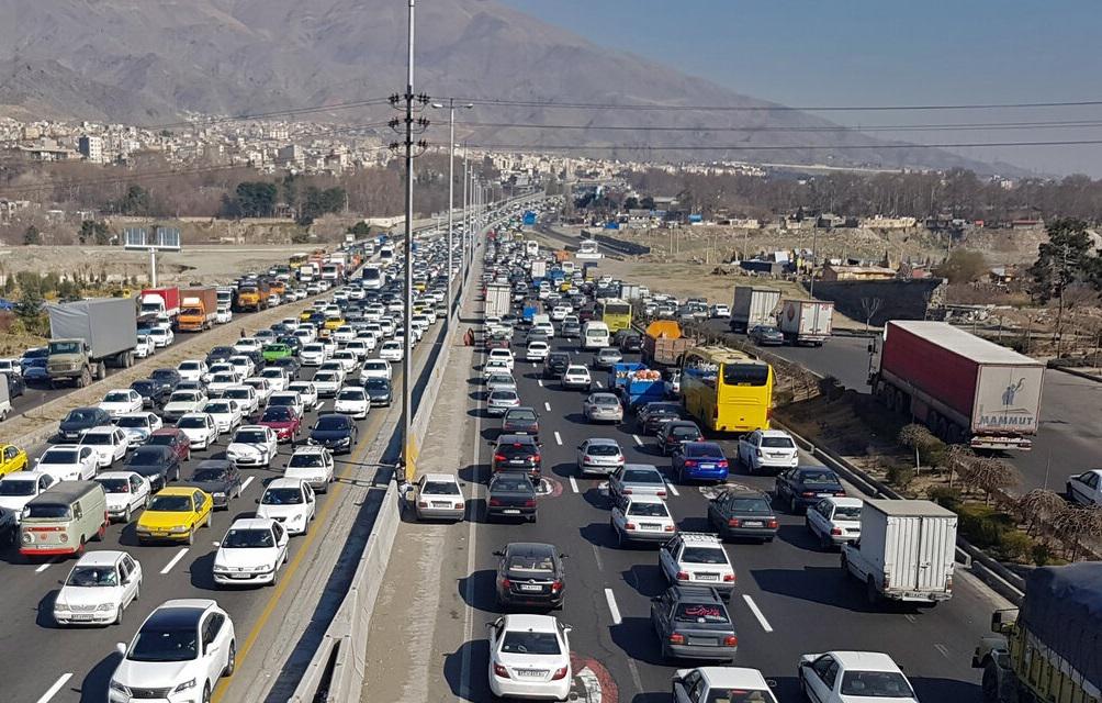 وضعیت جاده‌ها و راه‌ها، امروز ۱۹ مهر ۱۴۰۳؛ ترافیک سنگین در آزادراه‌های تهران شمال و قزوین کرج