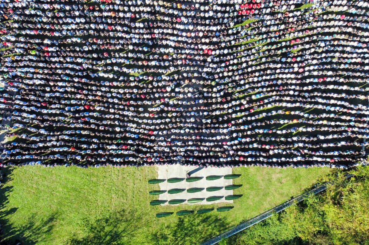 دیدنی های امروز؛ از جشن تولد پادشاه تایلند تا عبور دشوار از مرز سوریه و لبنان