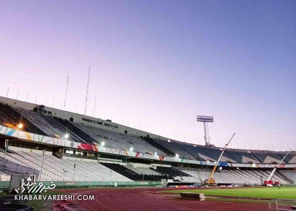 خبر بد برای فوتبال ایران؛ ورزشگاه آزادی تا پایان سال آماده نمی‌شود!