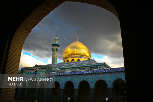 جشن میلاد حضرت زینب (س) در حرم عقیله بنی هاشم برگزار می شود