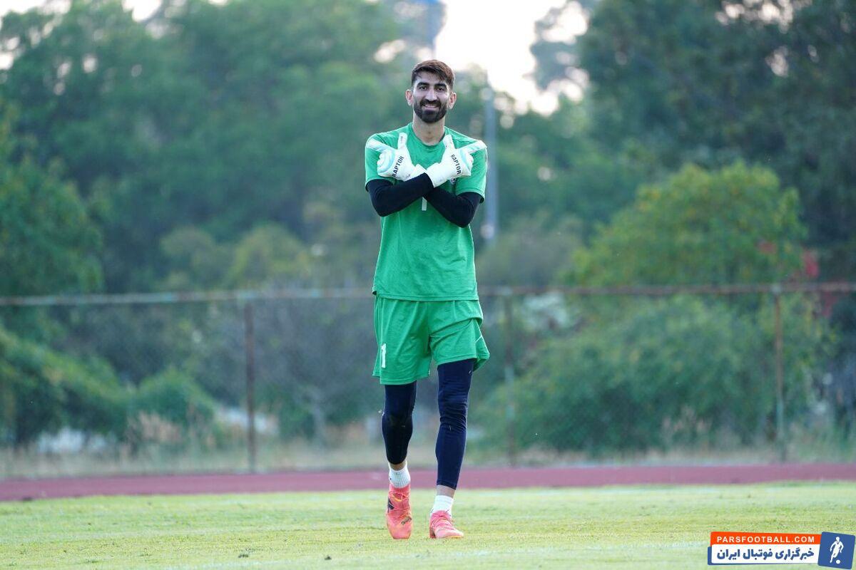 عبور علیرضا بیرانوند از مهدی رحمتی