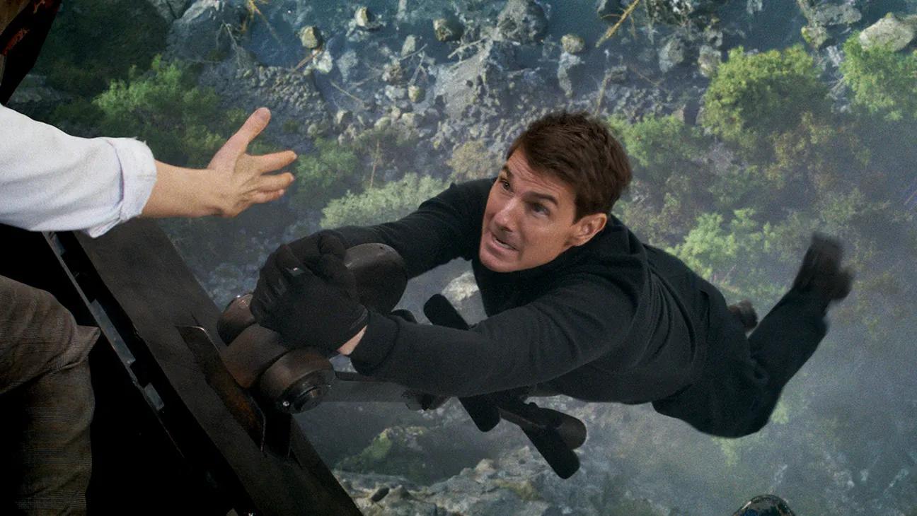 ویدیو پشت صحنه فیلم Mission: Impossible 8 آماده شدن تام کروز برای بدلکاری خطرناکی را نشان می‌دهد