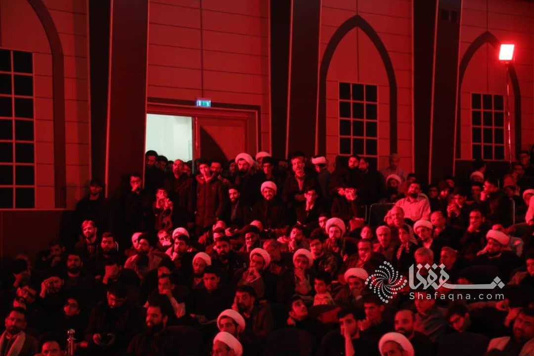 گزارش تصویری: چهاردهمین سوگواره شعر «محبوبه خدا»   خبرگزاری بین المللی