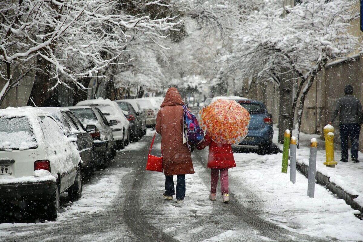 کاهش شدید دما در کشور؛ بارش شدید برف و باران در ۲۳ استان