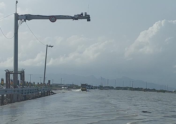 رفع آسیب وارده باران و سیلاب به آب‌شیرین‌کن چابهار   کنارک