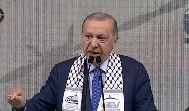 اردوغان: نام نتانیاهو به عنوان قصاب غزه در تاریخ ثبت شده است   کسی که می‌خواهد فرعون امروز را ببیند، راه دور نرود ...