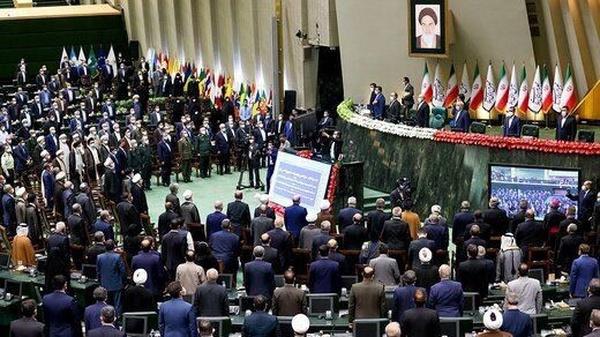 تهران سه‌شنبه برای مراسم تحلیف تعطیل نمی‌شود