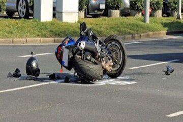 واژگونی مرگبار موتورسیکلت غیرمجاز/ جوان ۲۴ ساله جان باخت