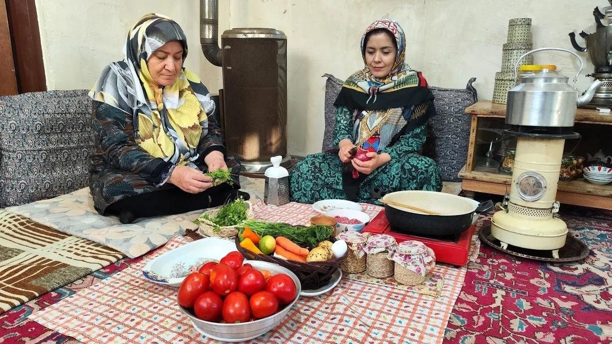 طرز تهیه کتلت سنتی به روش مادر و دختر روستایی ارومیه‌ای (ویدئو)