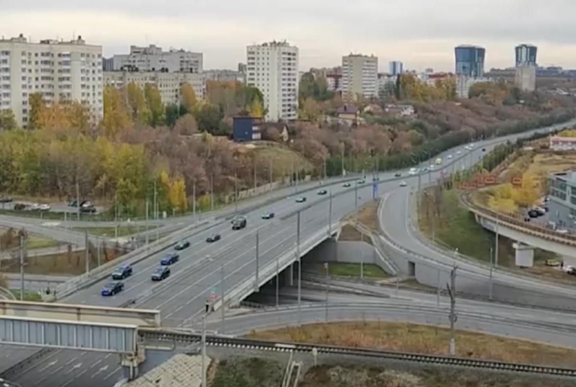 ببینید/راهپیمایی اسکورت و کاروان موتوری السیسی، رئیس جمهور مصر