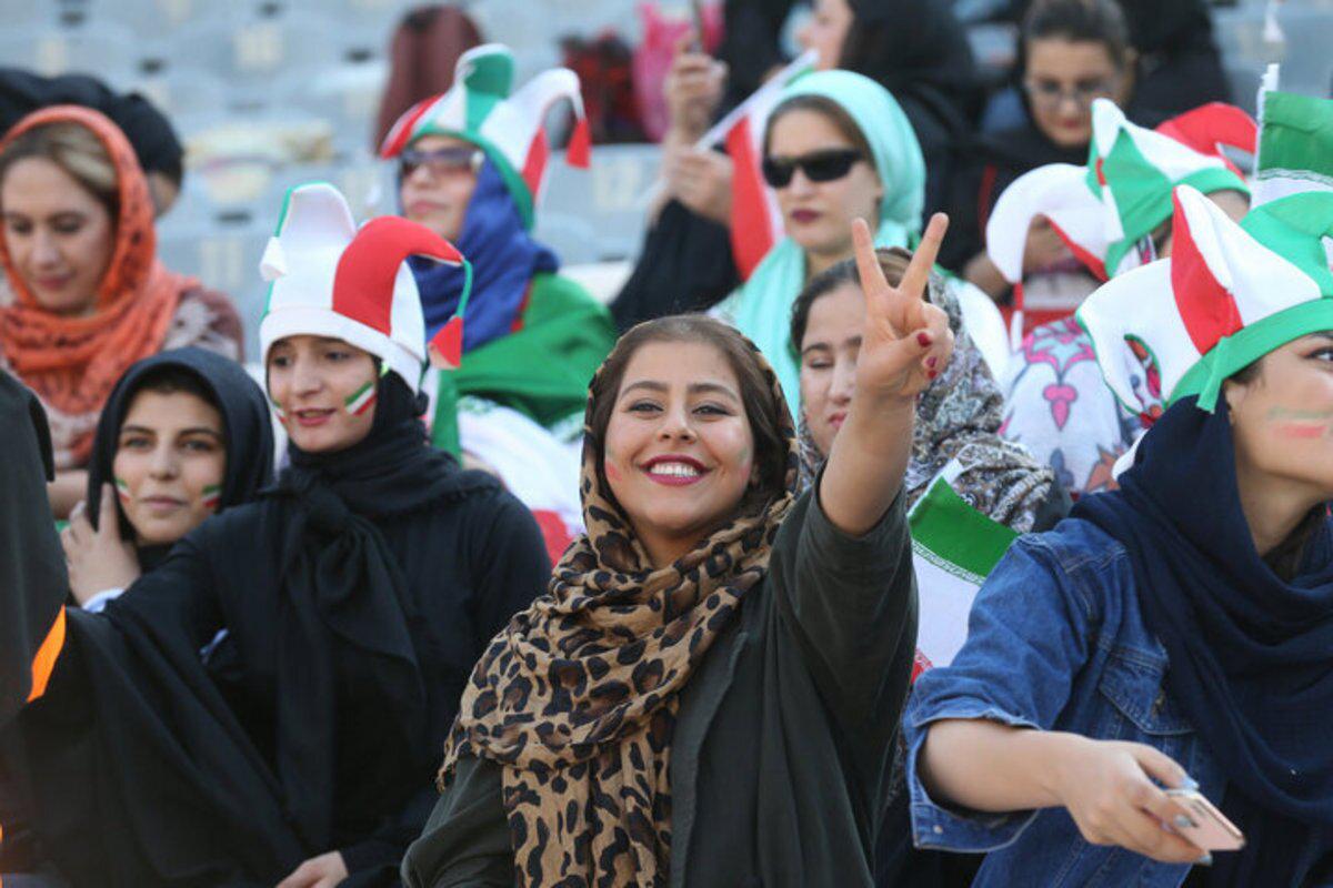 معاون وزیر ورزش: برخی می گفتند کرونا را بهانه کنید که زنان وارد ورزشگاه نشوند! گفتیم تا چه زمانی این روش را می‌توانید ادامه بدهید؟